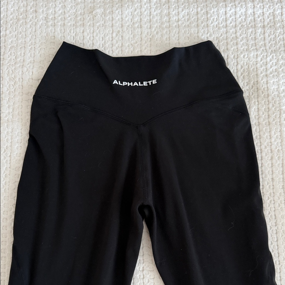 Alphalete Black V-Waist Leggings